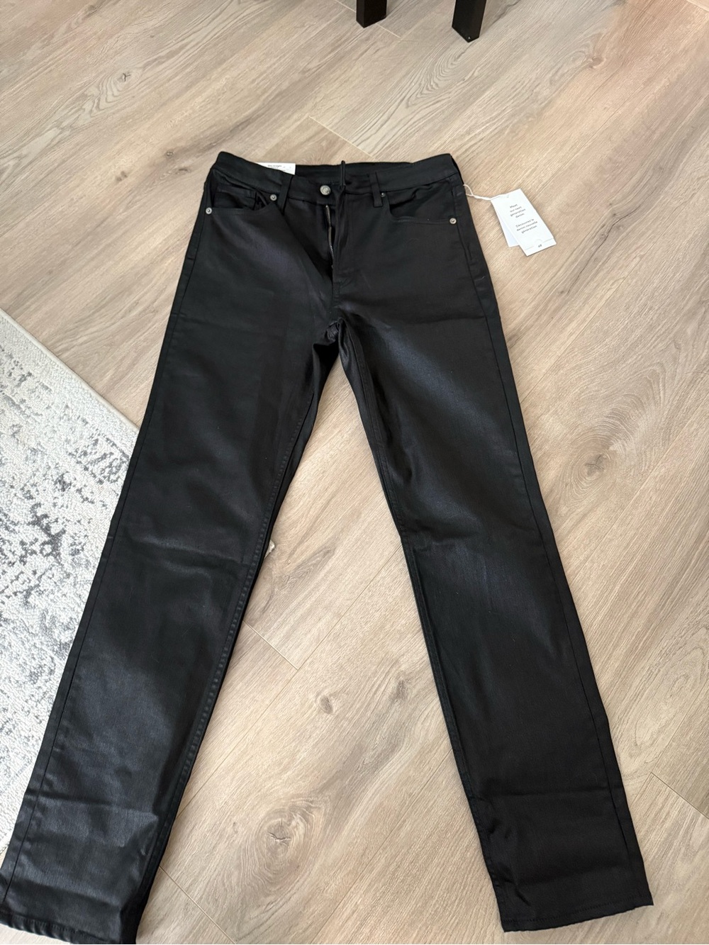 NWT Zara Black Coated Straight-Leg Women’s Jeans